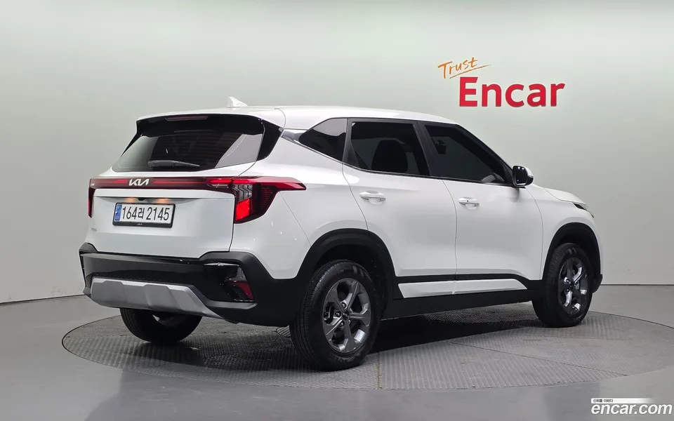 Kia Seltos 2.0 2WD 2024 — миниатюра 2
