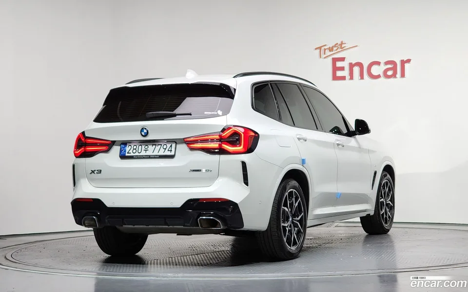 BMW X3 xDrive 20i M 2023 — миниатюра 2