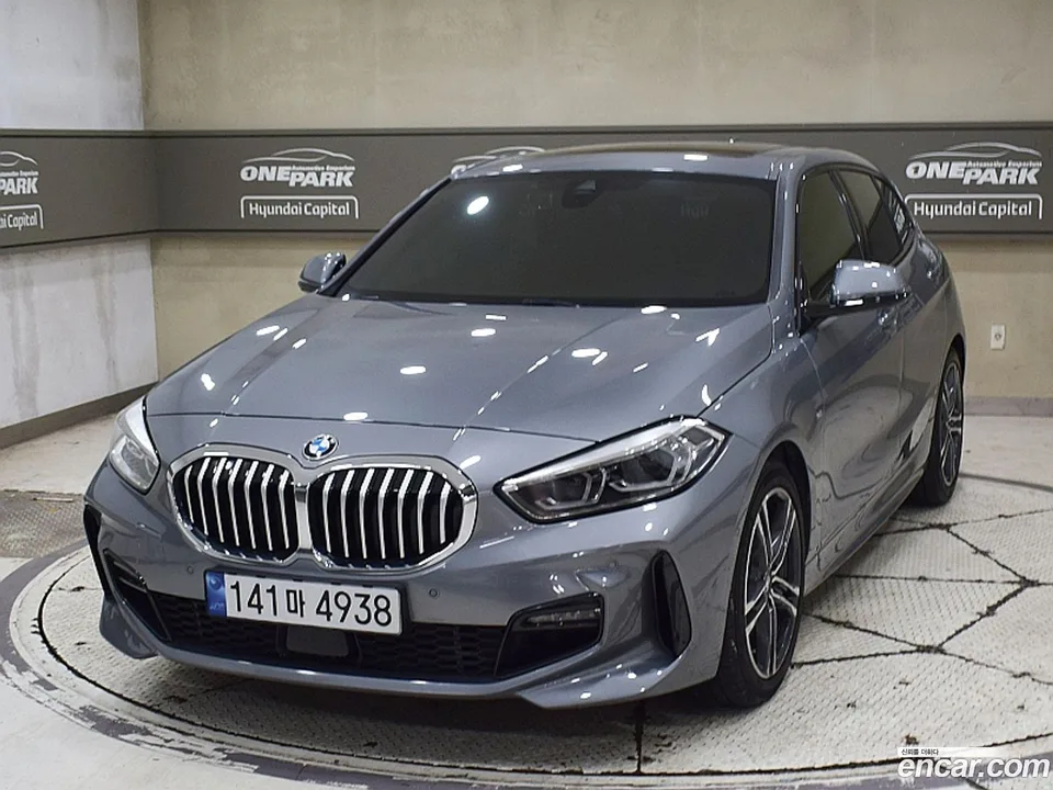 BMW 1 Series 120i M 2022 — фото 1, купить с доставкой в Москву
