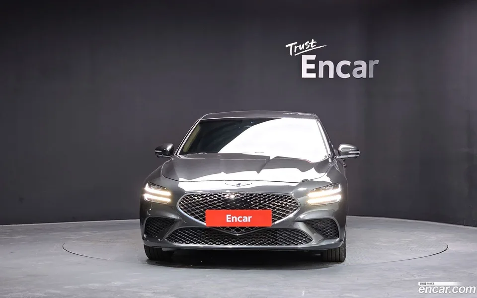 Genesis G70 2.0T 2WD 2022 — миниатюра 3