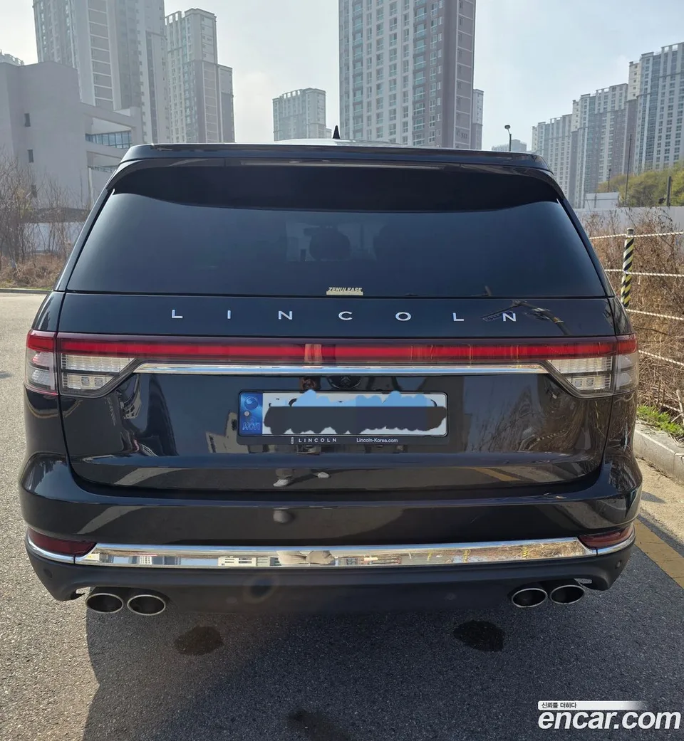 Lincoln Aviator 3.0 AWD 2022 — миниатюра 4