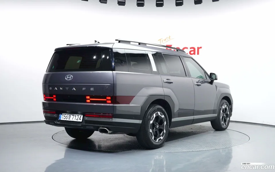 Hyundai Santa Fe 2.5T 2WD 2023 — миниатюра 2