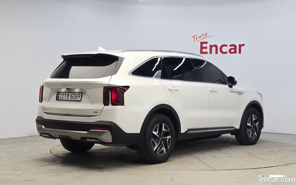 Kia Sorento HEV 1.6 2WD 2024 — миниатюра 2