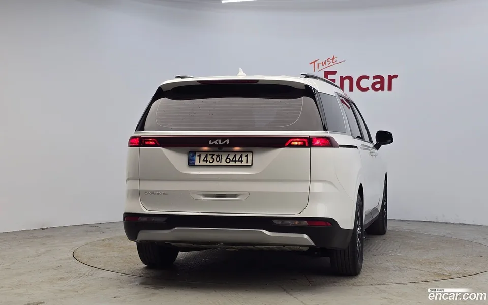 Kia Carnival 9 2023 — миниатюра 4