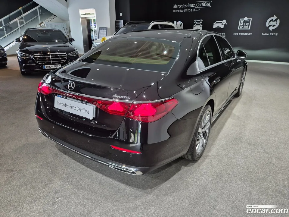 Mercedes-Benz E-Class E220d 4MATIC 2025 — миниатюра 2