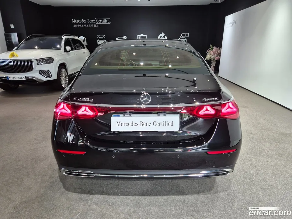 Mercedes-Benz E-Class E220d 4MATIC 2025 — миниатюра 4
