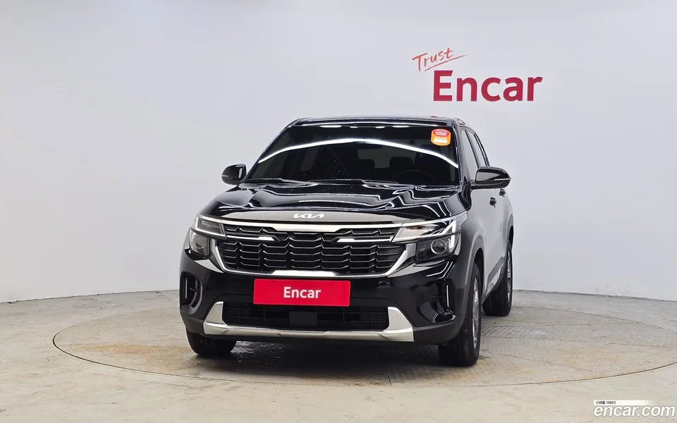 Kia Seltos 2.0 2WD 2023 — миниатюра 3