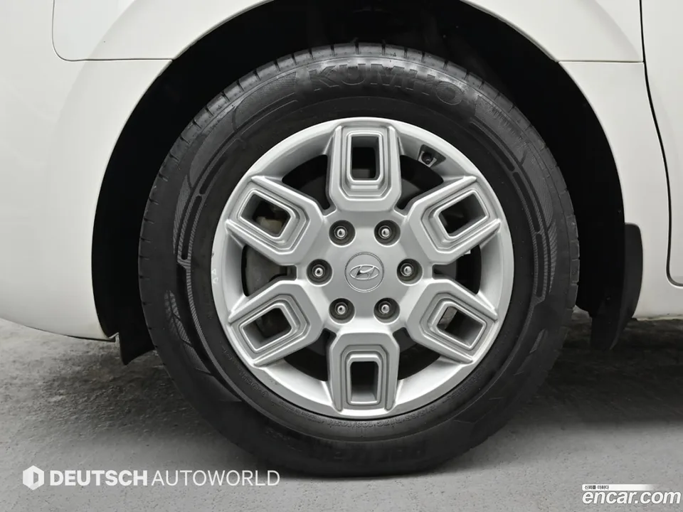 Hyundai Staria 9 2022 — миниатюра 5