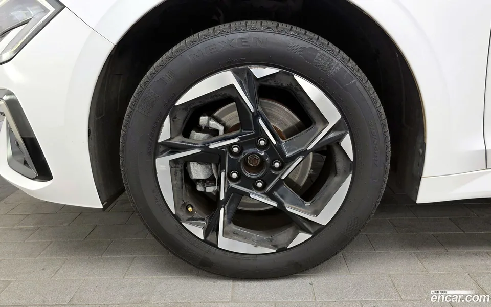 Kia K5 2.0 2024 — миниатюра 5