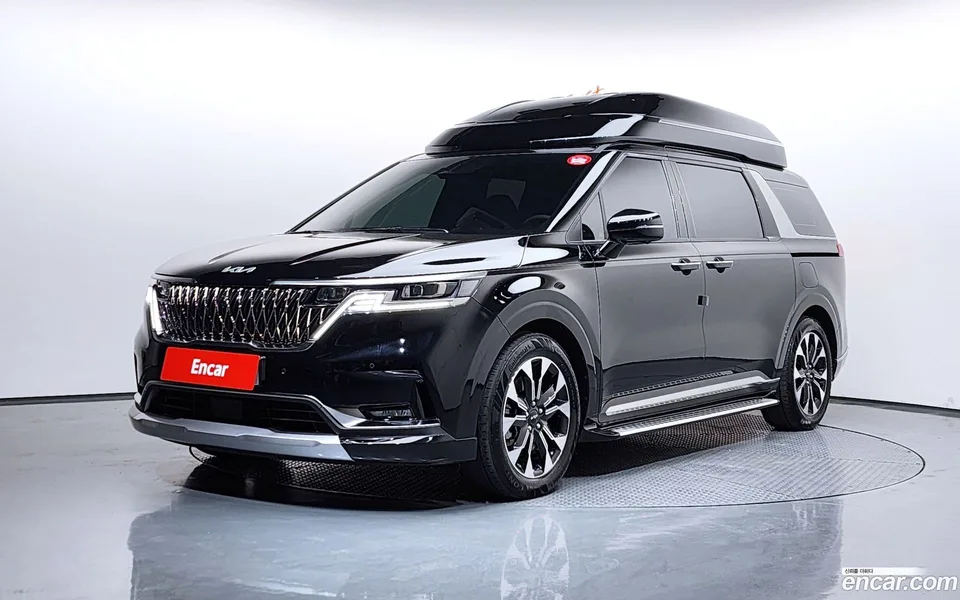 Kia Carnival 4 2023 — фото 1, купить с доставкой в Москву