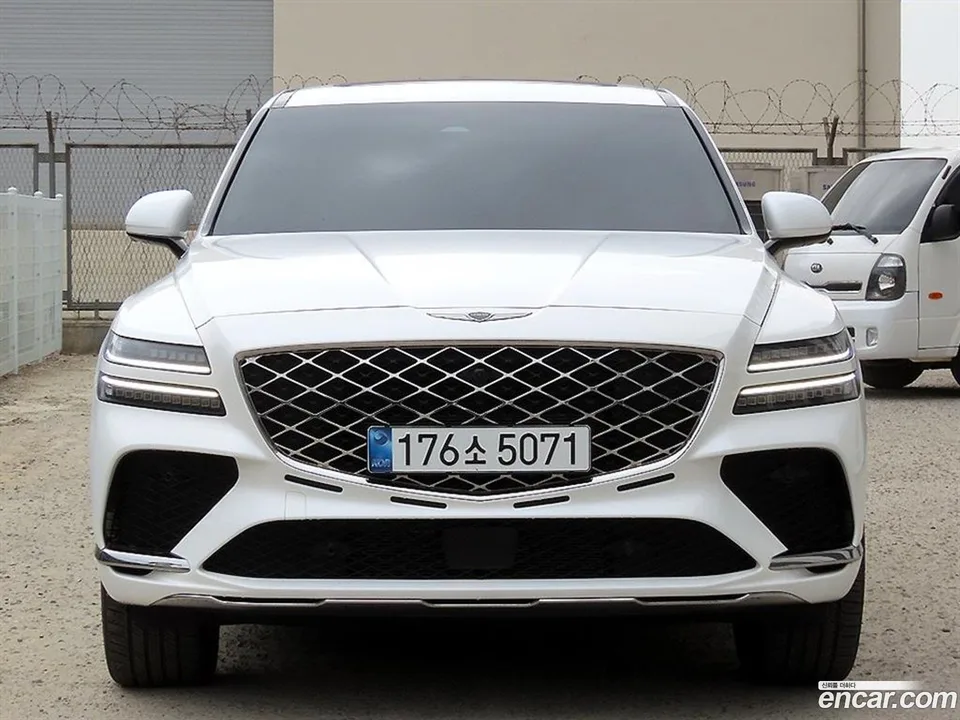Genesis GV80 Coupe 2.5T AWD 2024 — фото 1, купить с доставкой в Москву