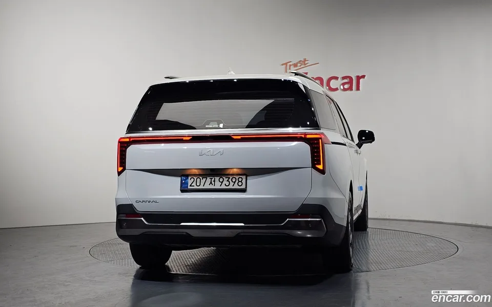Kia Carnival 9 2024 — миниатюра 4