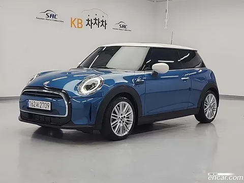 MINI Cooper 2023 купить в Москве