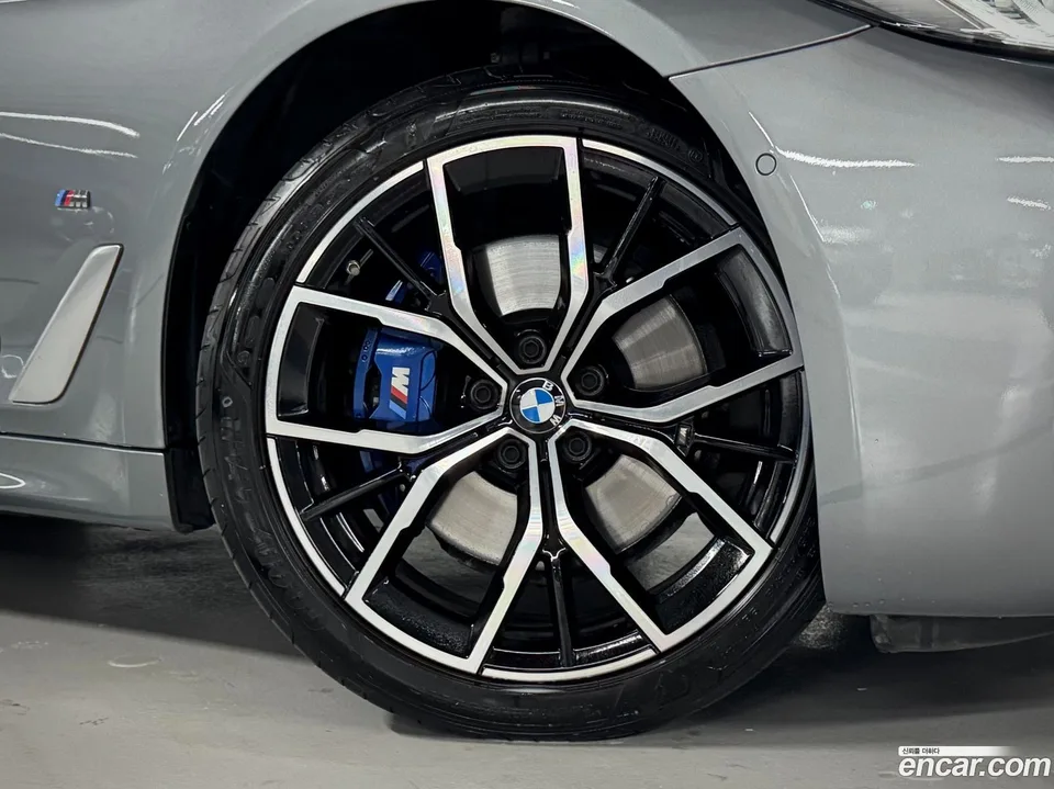 BMW 5 Series 530i M 2022 — миниатюра 5