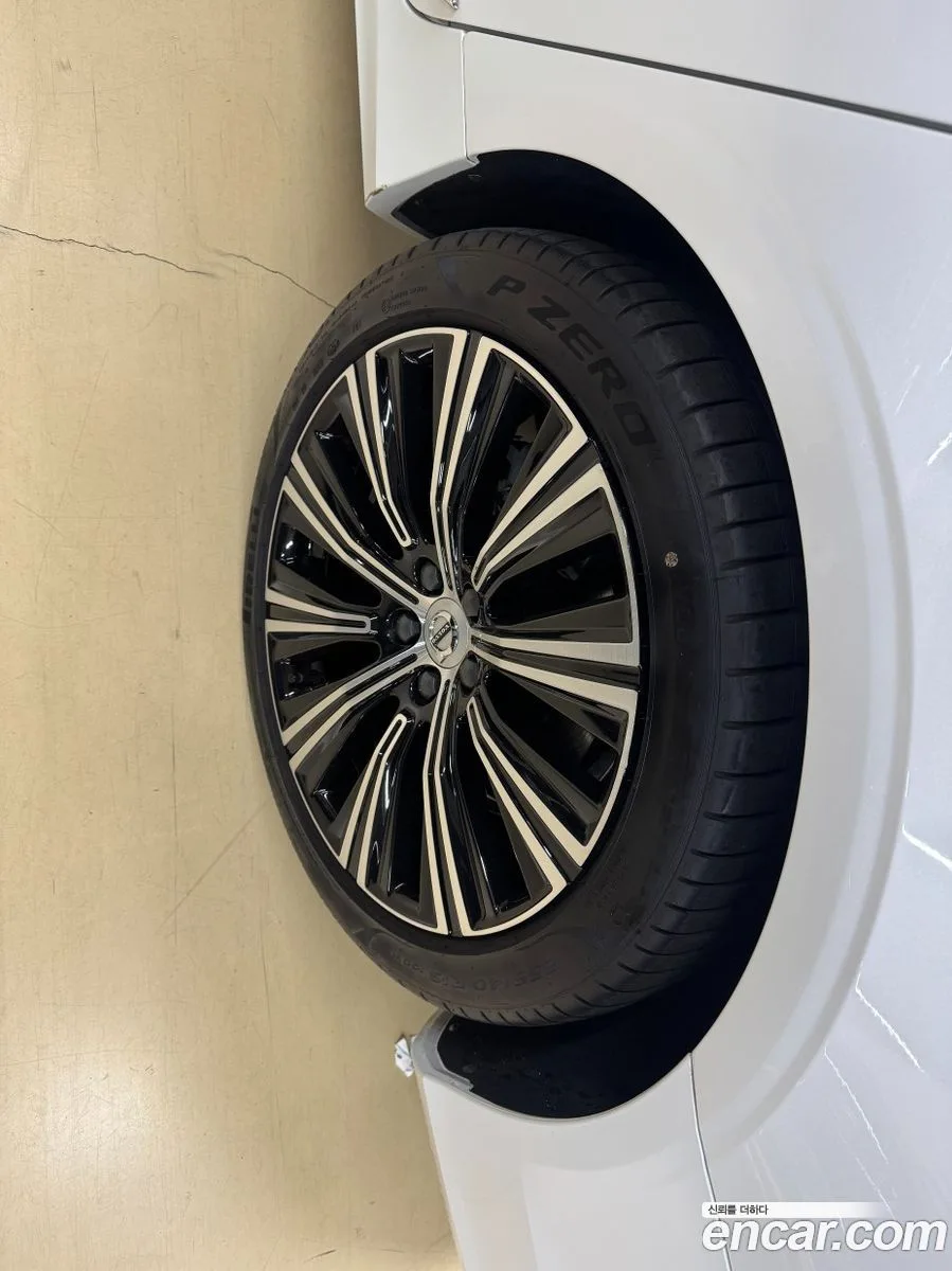Volvo S90 B5 2024 — миниатюра 5