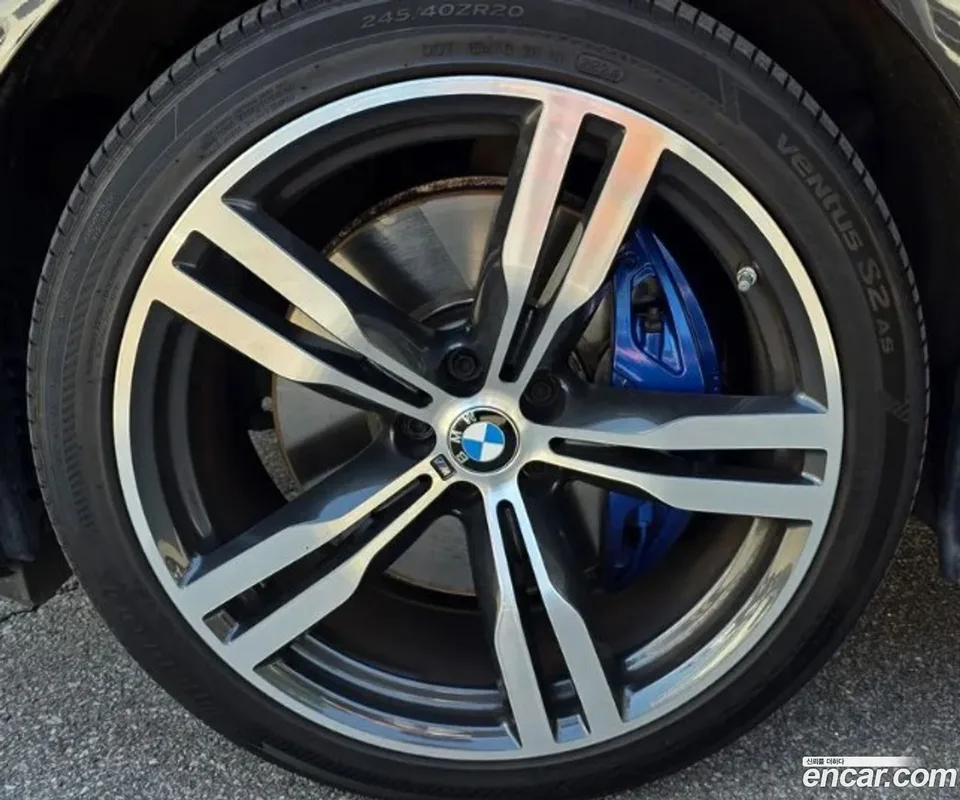 BMW 6 Series GT 630i xDrive M 2024 — миниатюра 5
