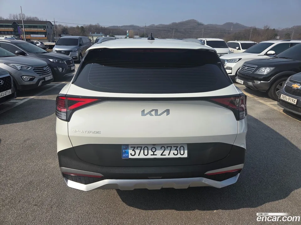 Kia Sportage 2.0 2WD 2022 — миниатюра 5