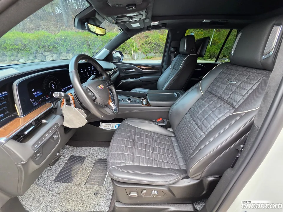Cadillac Escalade 6.2 2023 — миниатюра 5