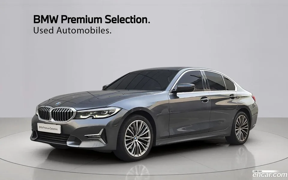 BMW 3 Series 320d 2022 — фото 1, купить с доставкой в Москву