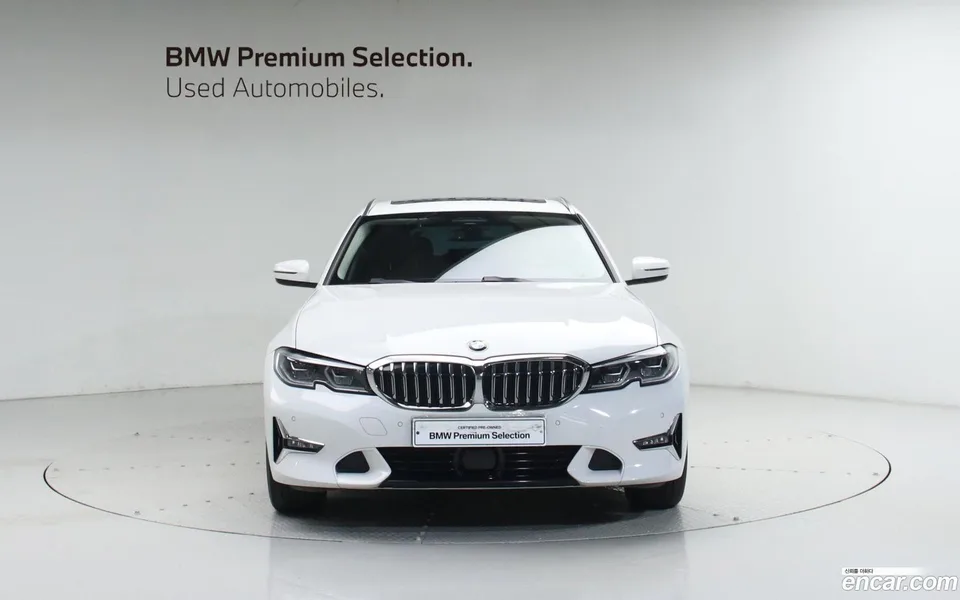 BMW 3 Series 320i 2022 — миниатюра 3