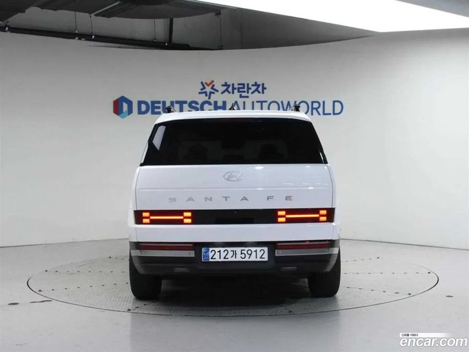 Hyundai SantaFe HEV 1.6 2WD 2023 — миниатюра 4