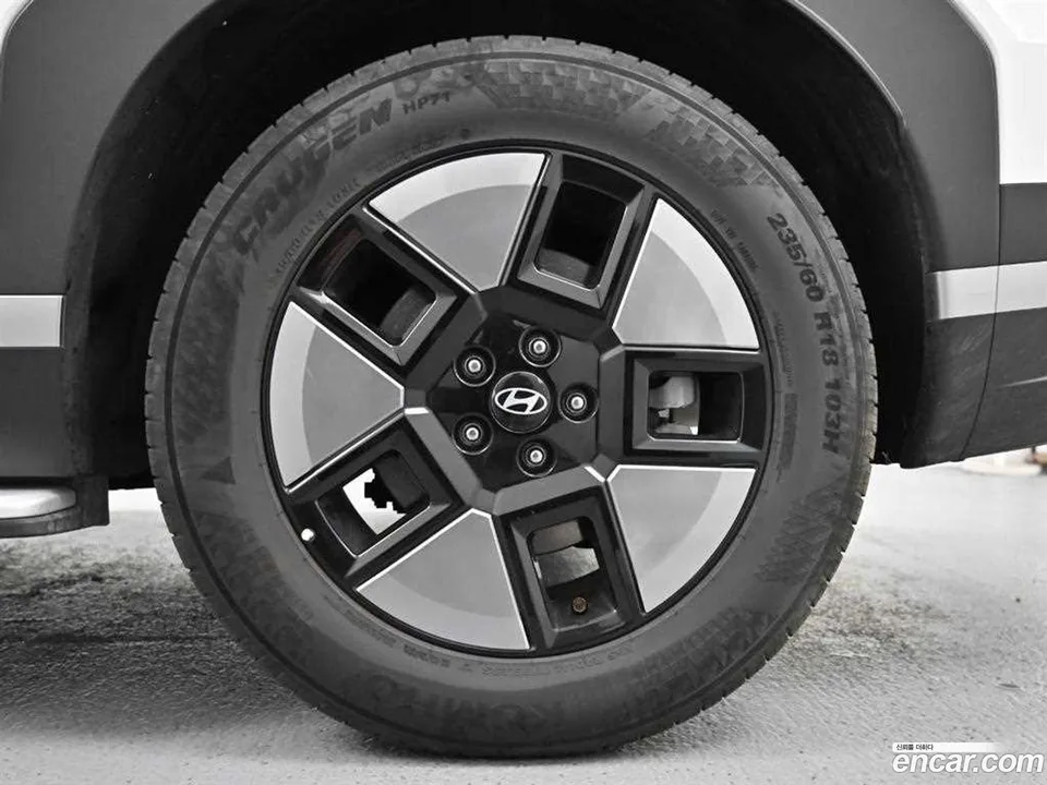 Hyundai SantaFe HEV 1.6 2WD 2023 — миниатюра 5