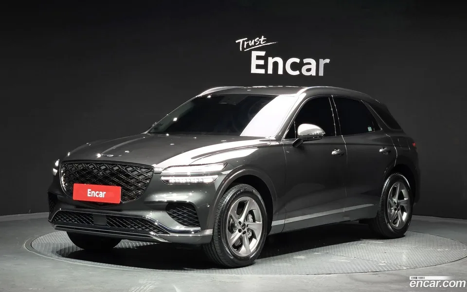 Genesis GV70 2.5T AWD 2025 — фото 1, купить с доставкой в Москву