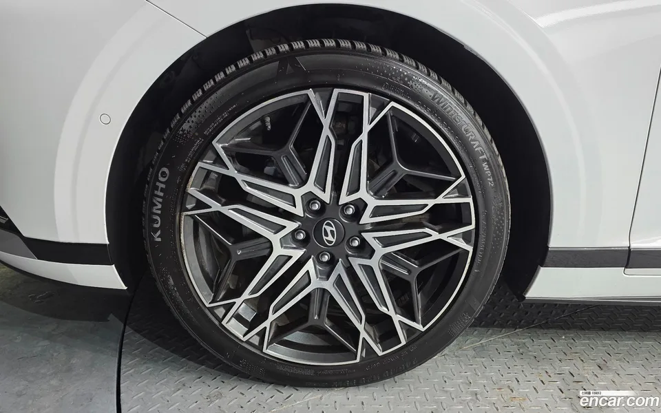 Hyundai Grandeur Hybrid 2023 — миниатюра 5