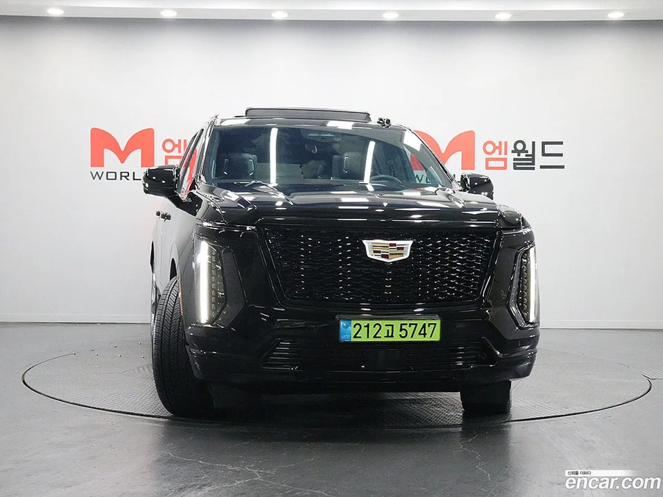Cadillac Escalade 6.2 ESV 2025 — миниатюра 2