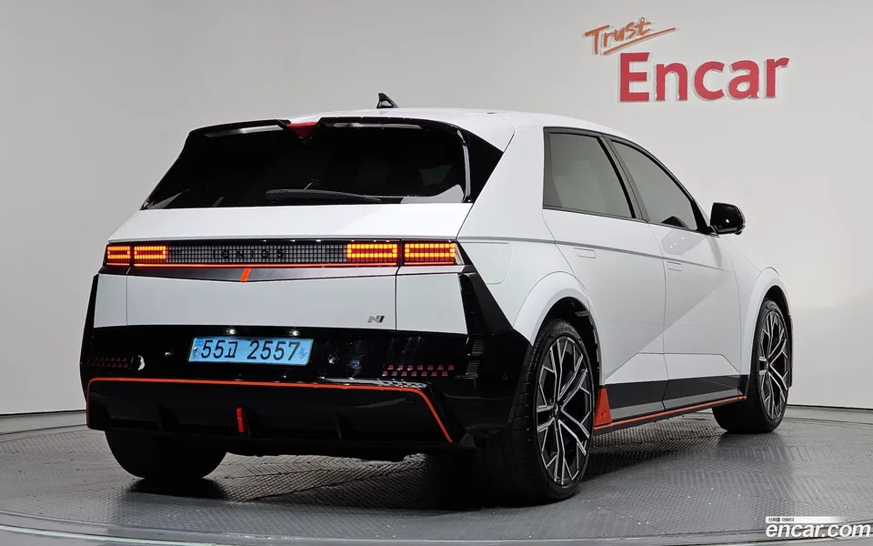 Hyundai Ioniq 5 N 2023 — миниатюра 2