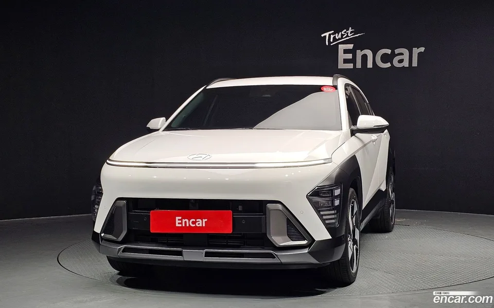 Hyundai Kona 1.6 4WD 2023 — миниатюра 3
