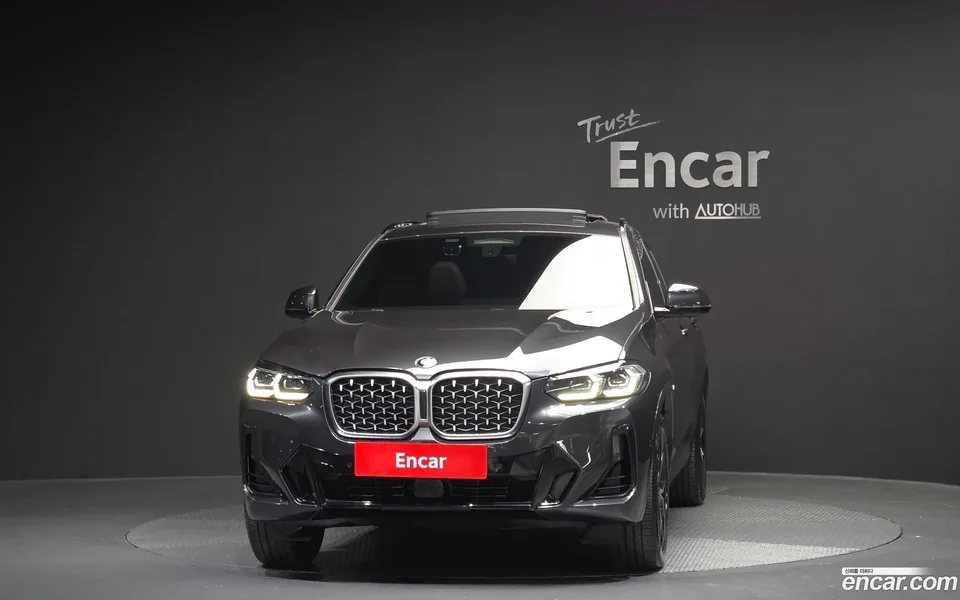 BMW X4 xDrive20i M 2022 — миниатюра 3