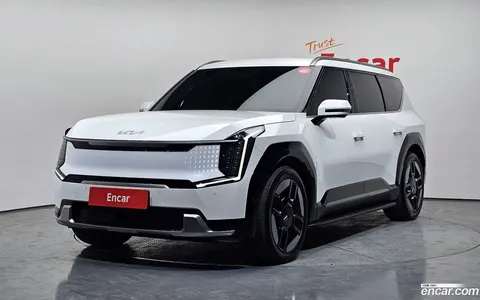 Kia EV9 2023 buy in Moscow