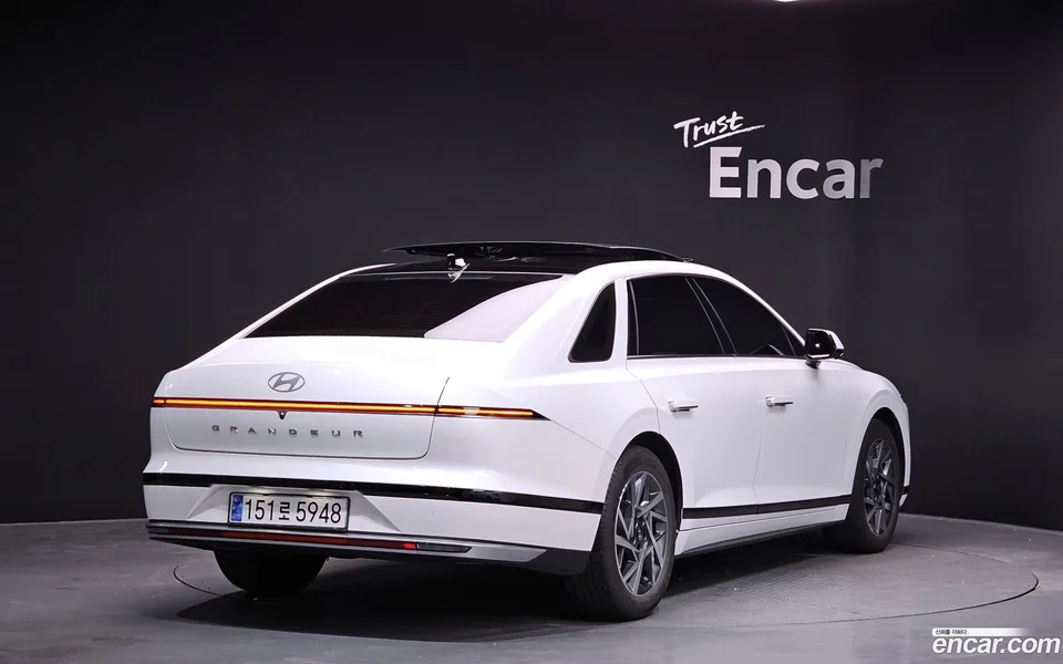 Hyundai Grandeur 3.5 LPG 2WD 2023 — миниатюра 2