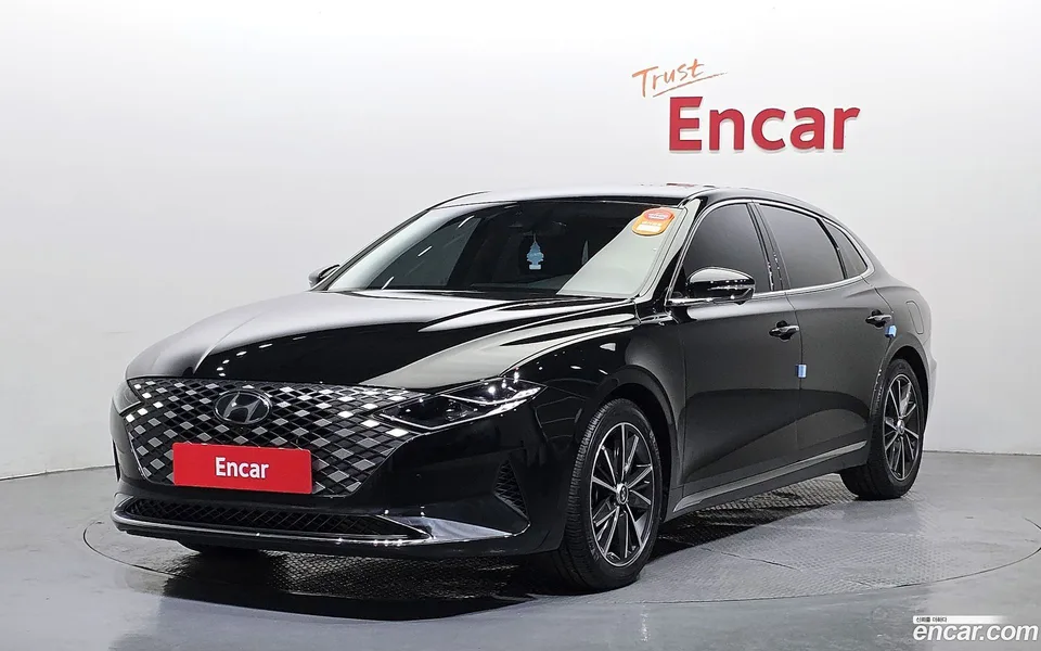 Hyundai Grandeur IG 2.5 2022 — фото 1, купить с доставкой в Москву