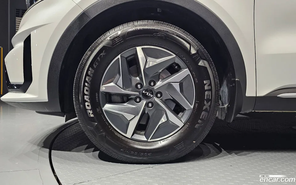 Kia Sorento HEV 1.6 2WD 2022 — миниатюра 5