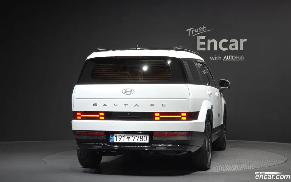 Hyundai SantaFe HEV 1.6 2WD 2024 — миниатюра 4
