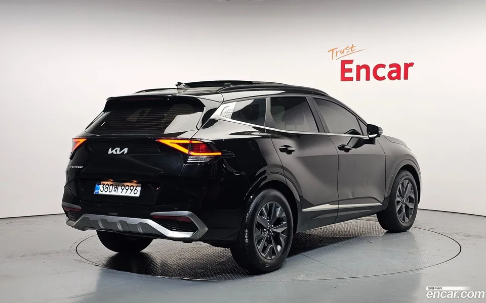 Kia Sportage 1.6 2WD 2022 — миниатюра 2