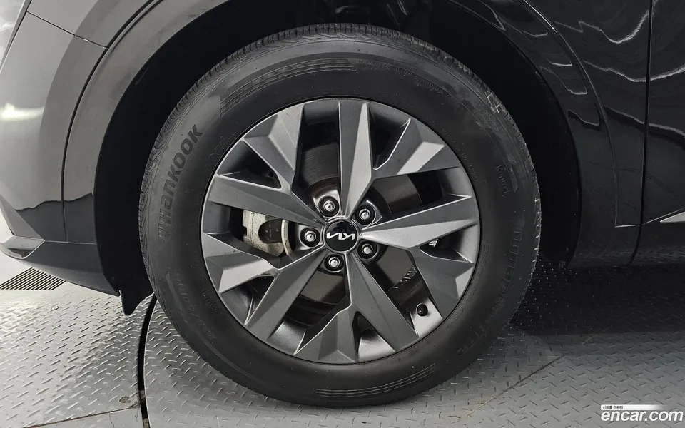 Kia Sportage 1.6 2WD 2022 — миниатюра 5
