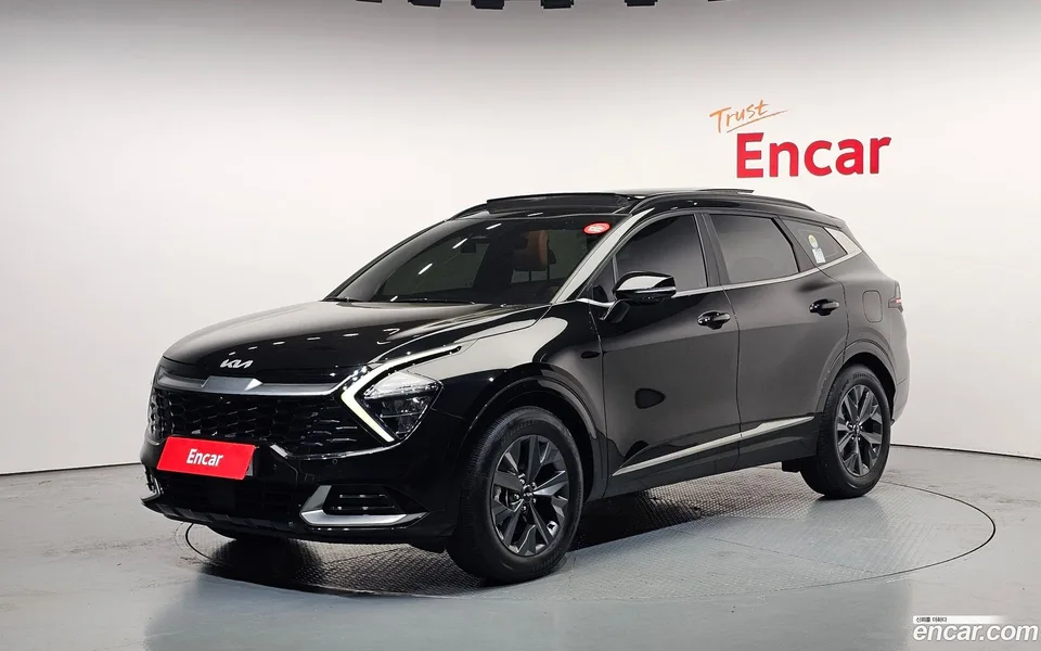 Kia Sportage 1.6 2WD 2022 — фото 1, купить с доставкой в Москву
