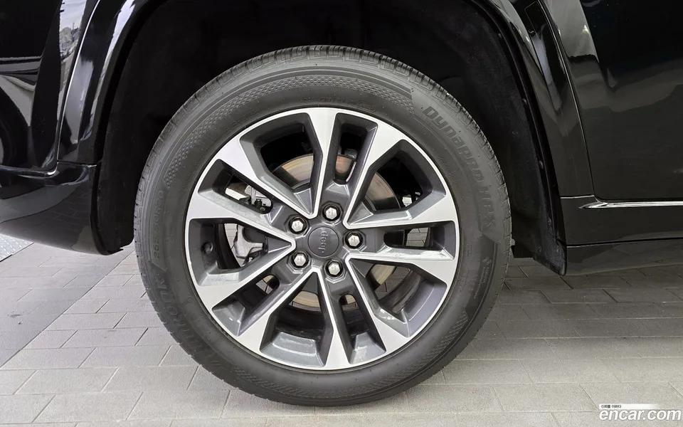 Jeep Grand Cherokee 3.6 2023 — миниатюра 5