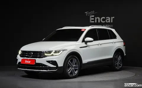 Volkswagen Tiguan 2022 купить в Москве