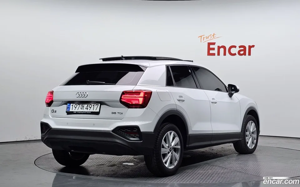 Audi Q2 35 TDI 2023 — миниатюра 2
