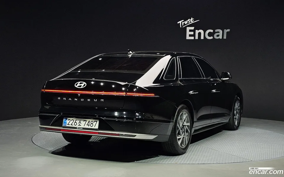 Hyundai Grandeur Hybrid 2025 — миниатюра 2