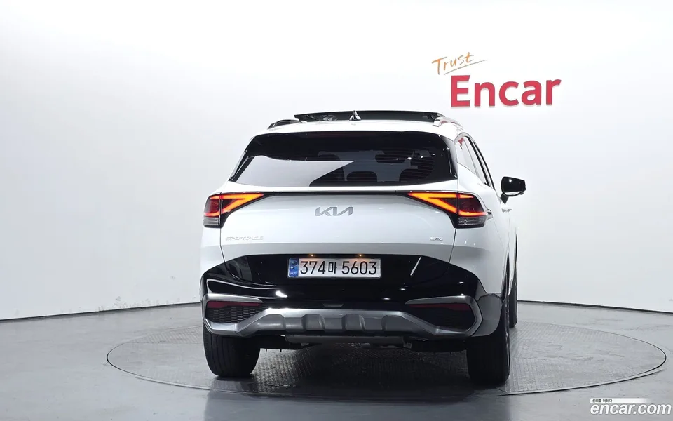Kia Sportage Hybrid 2WD 2022 — миниатюра 4