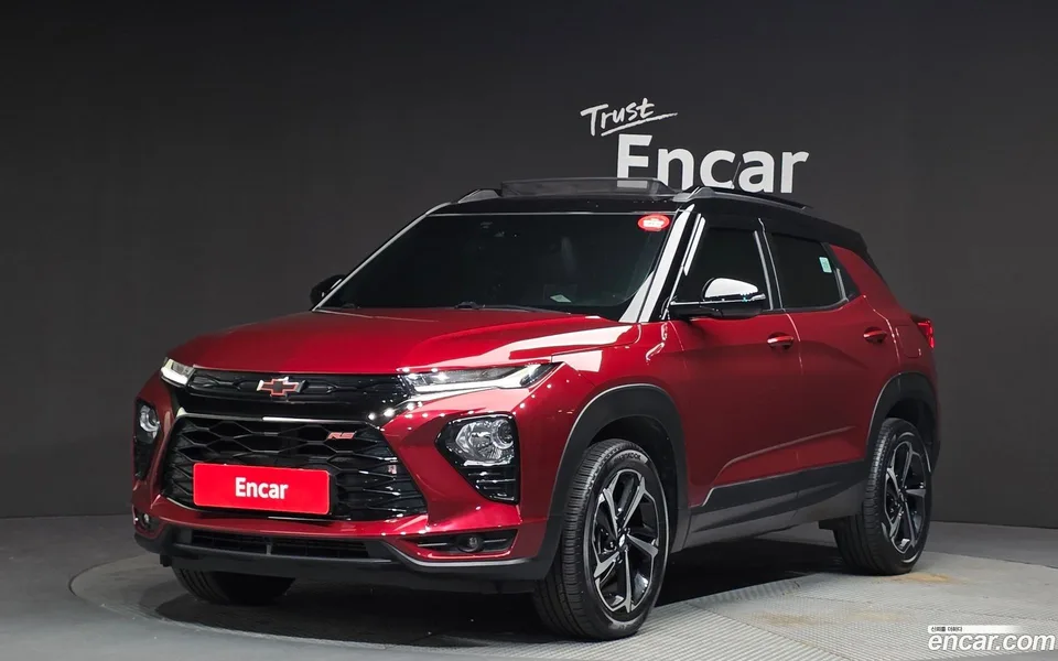 Chevrolet Trailblazer 1.3 4WD 2022 — фото 1, купить с доставкой в Москву