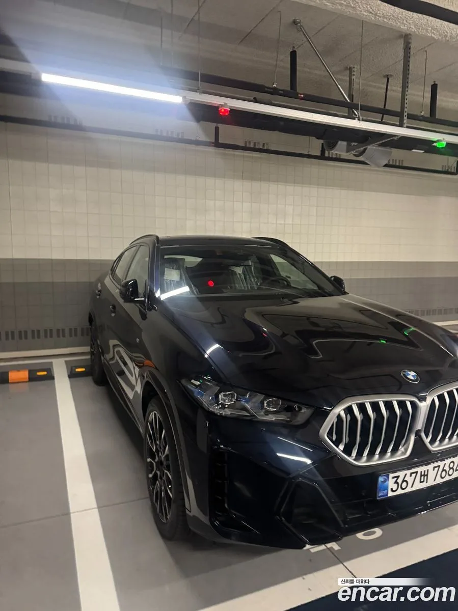BMW X6 xDrive40i M 2026 — миниатюра 2