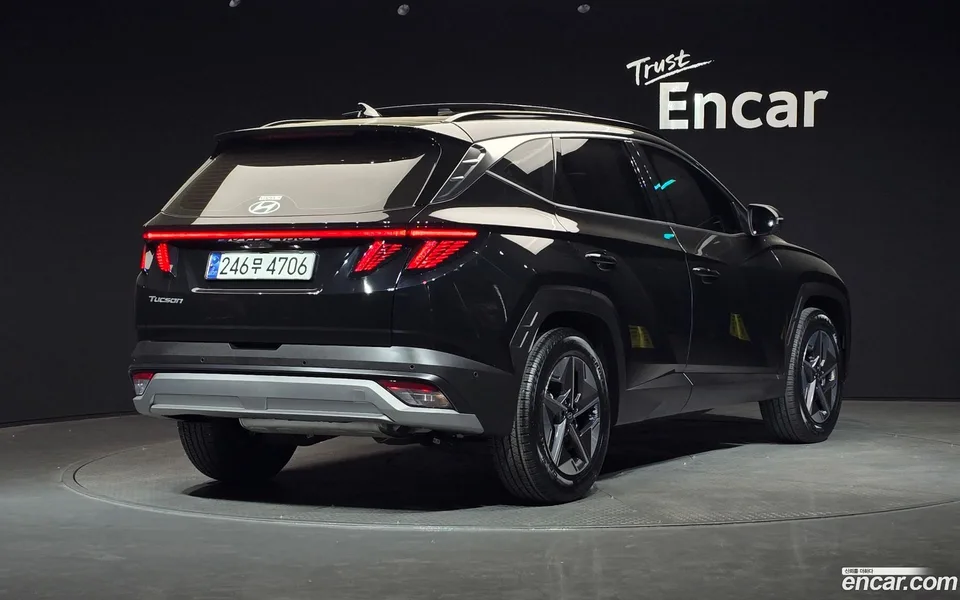 Hyundai Tucson Hybrid NX4 HEV 1.6 2WD 2024 — миниатюра 2