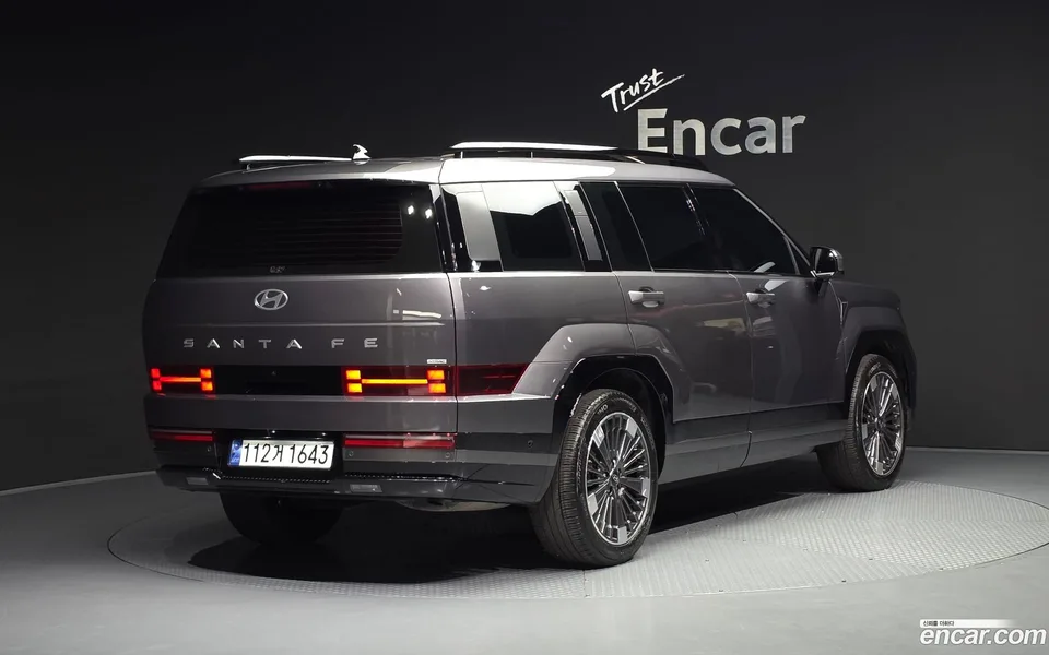 Hyundai SantaFe HEV 1.6 4WD 2023 — миниатюра 2