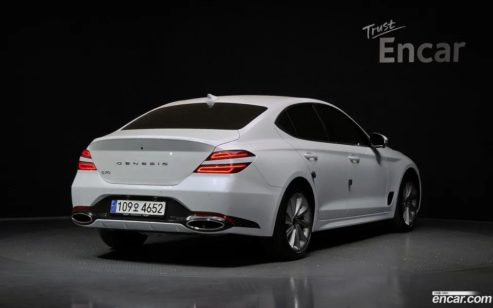 Genesis G70 2.5T 2WD 2024 — миниатюра 2